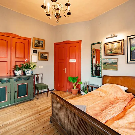 Konukevi Malkia Inter