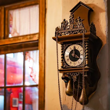 Malkia Inter * ヴェリコ・タルノヴォ